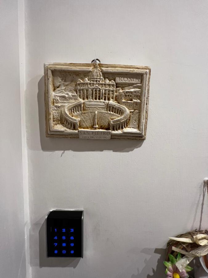 Roma Vatican'S Room Exterior photo